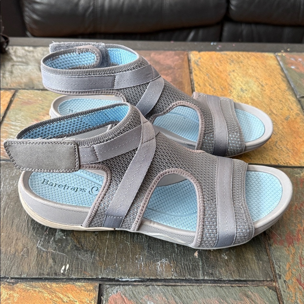 BareTraps Soozie Rebound Technology Gray Light Blue Footbed Sport Sandal Size 9 - Picture 8 of 12